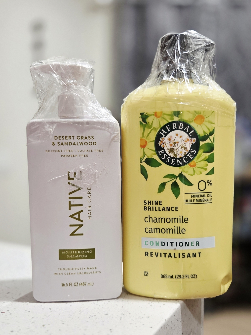 Native Desert Grass & Sandalwood Moisturizing Shampoo & Herbal Essence Condition